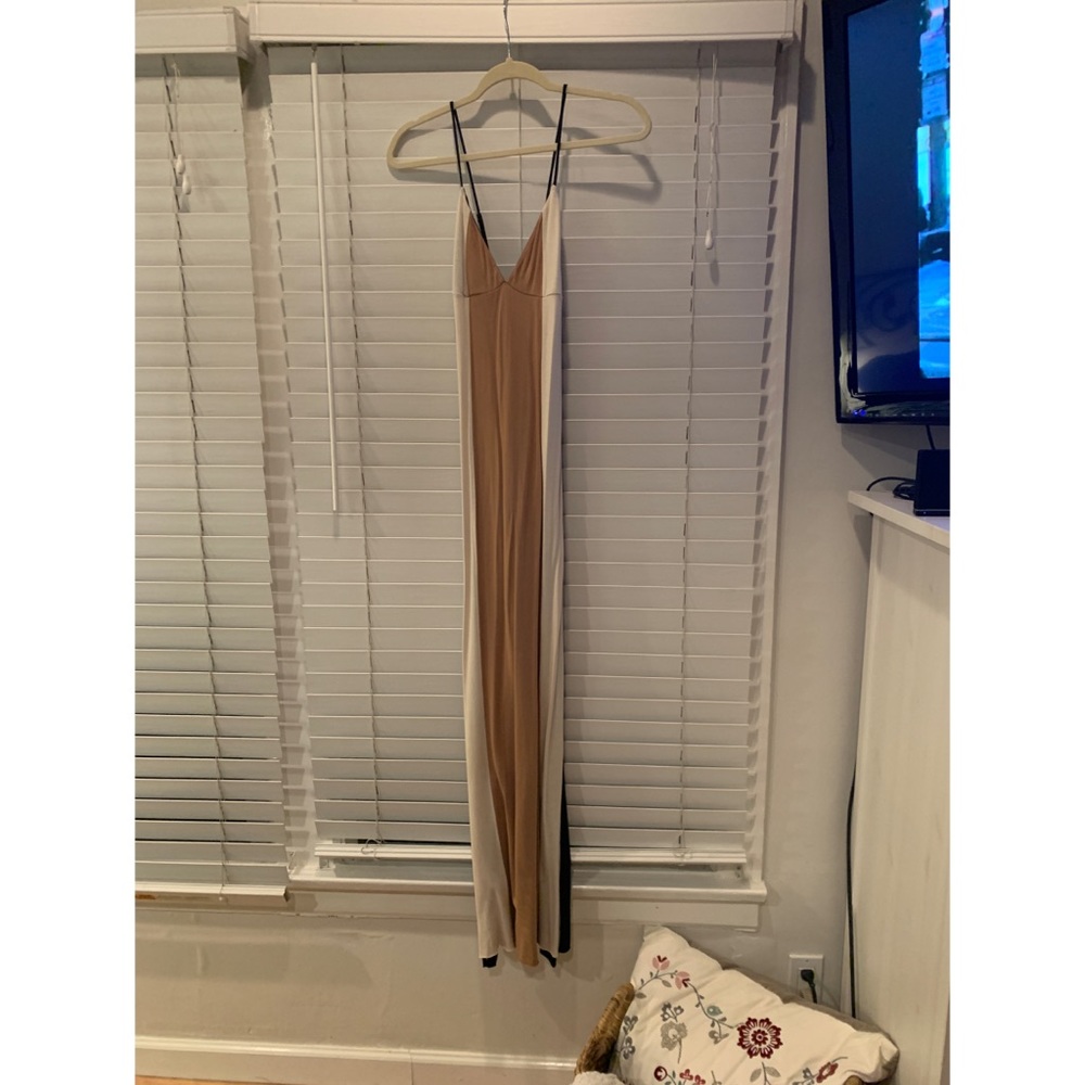 Spaghetti-strap maxi dress